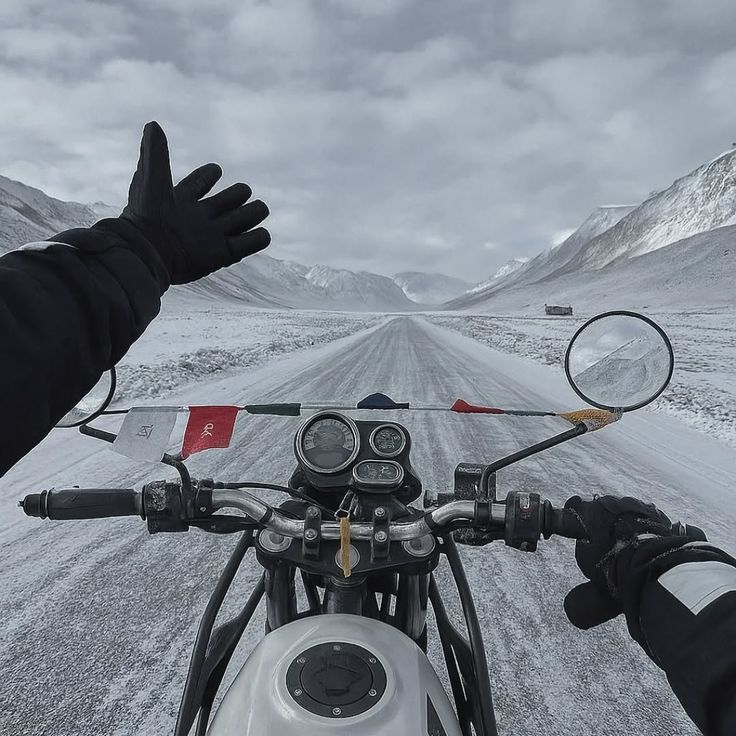 Spiti Valley Bike Tour Package